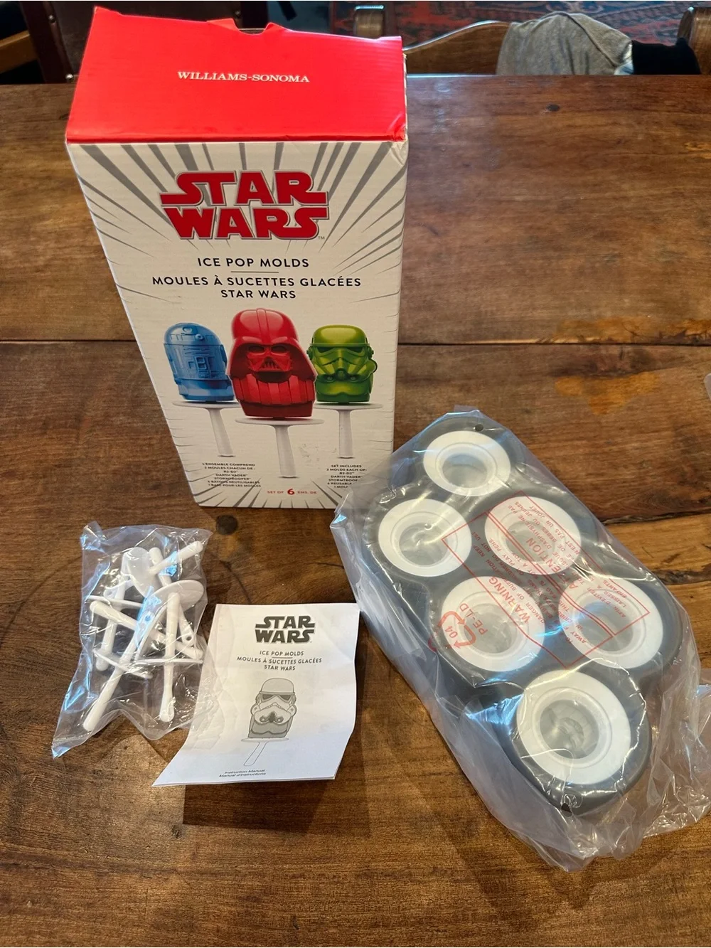 Williams Sonoma Star Wars Ice Pop Molds in Red, Blue, Green NWT